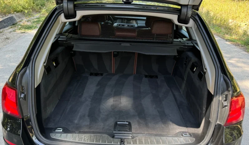 
								BMW 520 2.0D/184кс full									