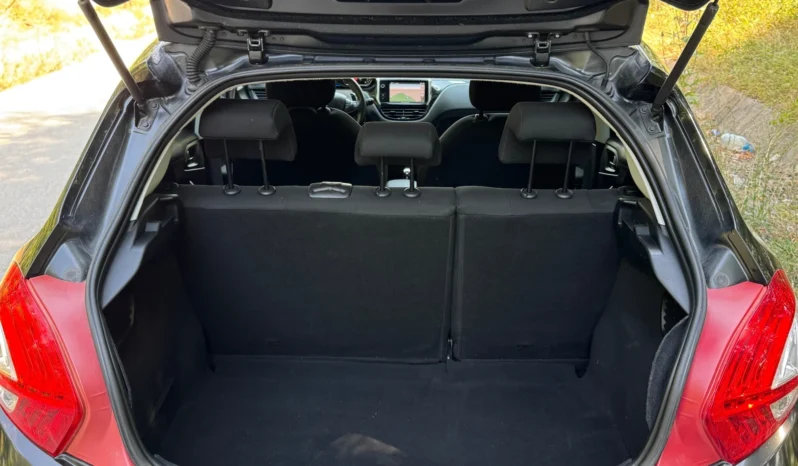 
								Peugeot 208 1.4HDI /70кс АВТОМАТ full									