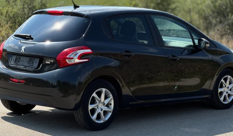 
								Peugeot 208 1.4HDI /70кс АВТОМАТ full									