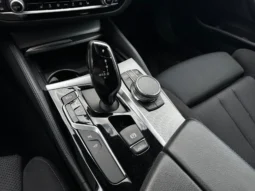 
										BMW 530 d xDrive Touring M-Sport Keyless Distronic AdapLED full									