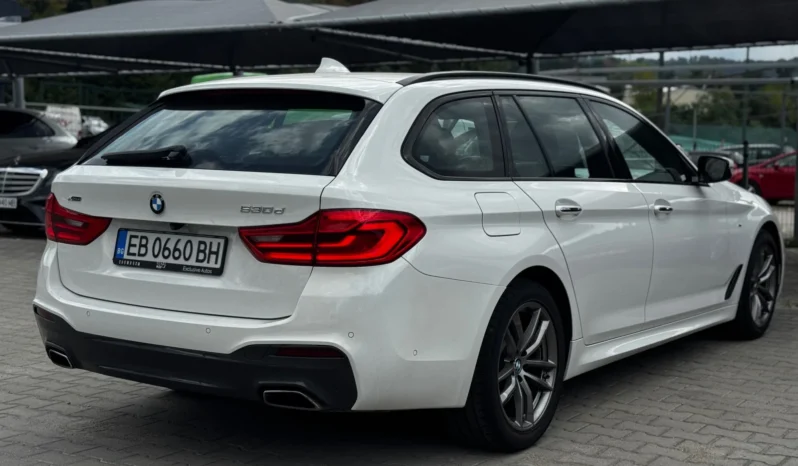 
								BMW 530 d xDrive Touring M-Sport Keyless Distronic AdapLED full									