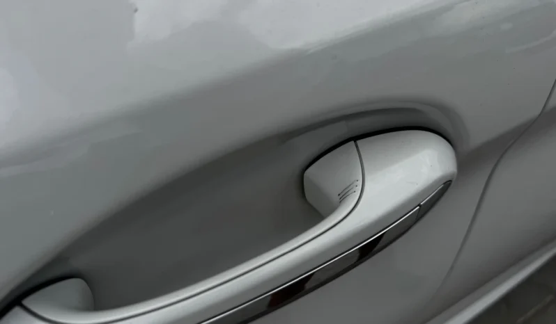 
								BMW 530 d xDrive Touring M-Sport Keyless Distronic AdapLED full									