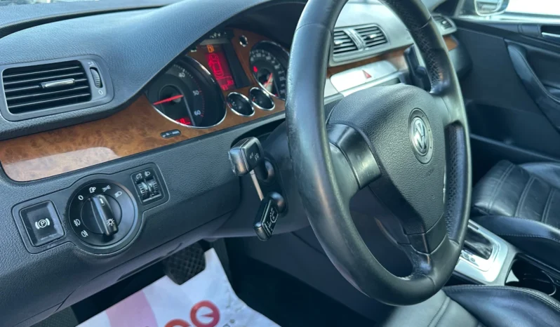 
								VW Passat 2.0TDI АВТОМАТ full									