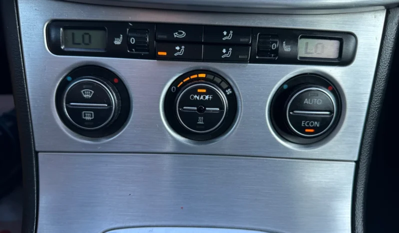 
								VW Passat 2.0TDI АВТОМАТ full									