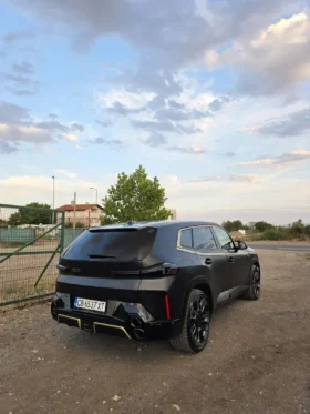 BMW XM гаранционен хибрид бензин full екстри за модела