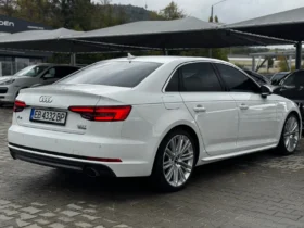 Audi A4 2.0L quattro Premium Plus S-Line Schiebedach