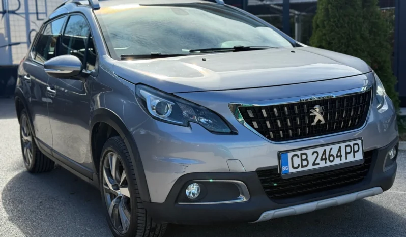 
								Peugeot 2008 1.2i Turbo full									