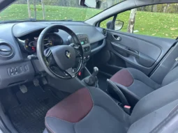 
										Renault Clio 1.2i / ОБСЛУЖЕН full									
