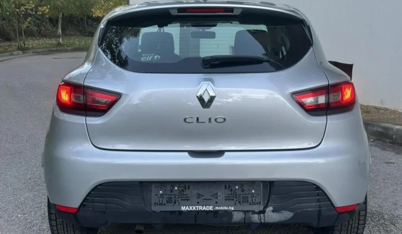 
								Renault Clio 1.2i / ОБСЛУЖЕН full									