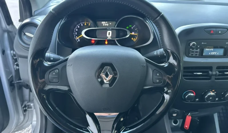 
								Renault Clio 1.2i / ОБСЛУЖЕН full									