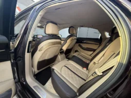 
										Audi A8 4.2 FSI S8 OPTIC full									