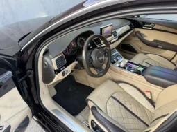 
										Audi A8 4.2 FSI S8 OPTIC full									