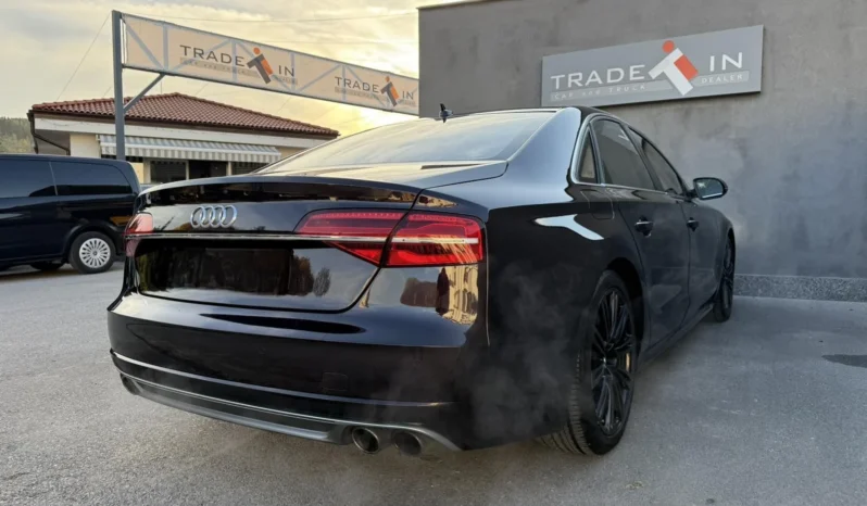 
								Audi A8 4.2 FSI S8 OPTIC full									