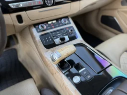 
										Audi A8 4.2 FSI S8 OPTIC full									