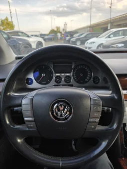 
										VW Phaeton full									