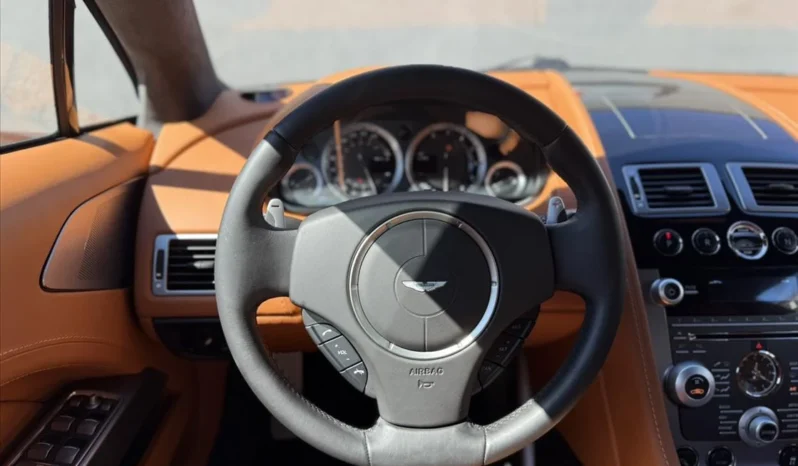 
								Aston Martin Rapide 6.0 V12 full									