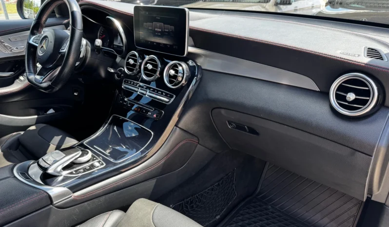 
								Mercedes-Benz GLC 43 AMG 4Matic 360 Distronic+ Burmester Memory full									
