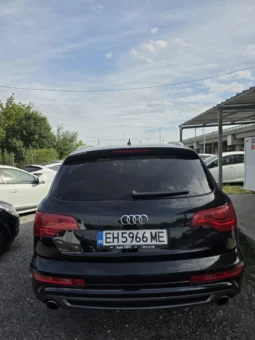 
										Audi Q7 full									
