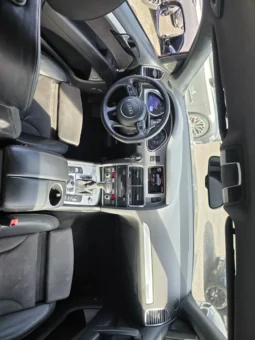 
										Audi Q7 full									
