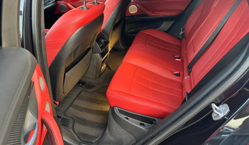 
								BMW X6 M50d xDrive AdaptiveLED B&O Digital Napa Distronic full									