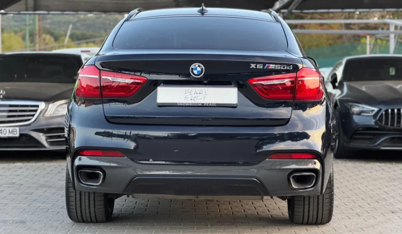
								BMW X6 M50d xDrive AdaptiveLED B&O Digital Napa Distronic full									