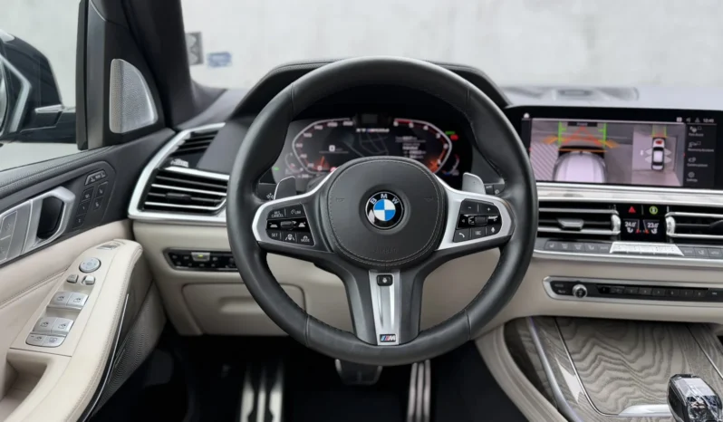 
								BMW X7 M50D full									