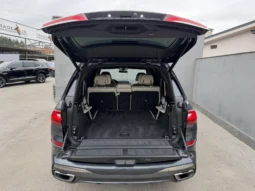 
										BMW X7 M50D full									