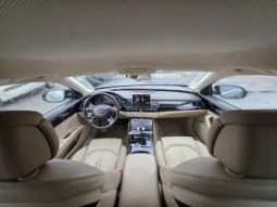 
										Audi A8 full									