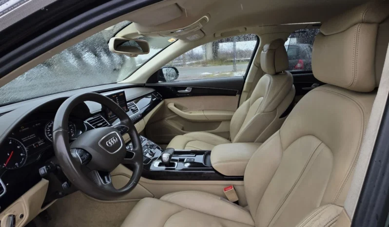
								Audi A8 full									