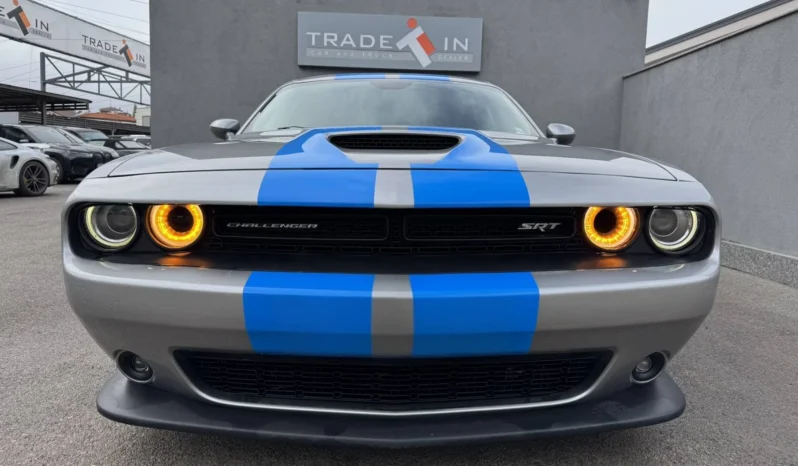 
								Dodge Challenger 6.4L SRT full									