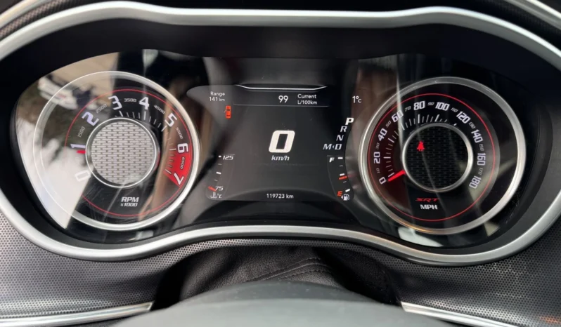 
								Dodge Challenger 6.4L SRT full									
