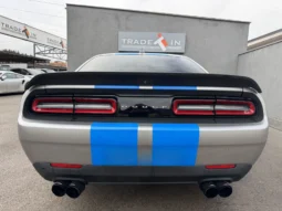 
										Dodge Challenger 6.4L SRT full									