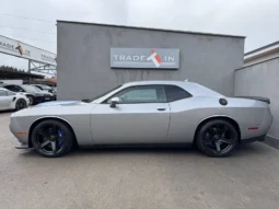 
										Dodge Challenger 6.4L SRT full									