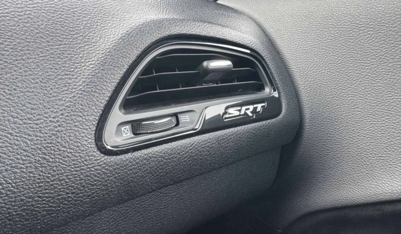 
								Dodge Challenger 6.4L SRT full									