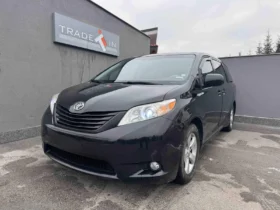 Toyota Sienna LE AWD 3.5L V6