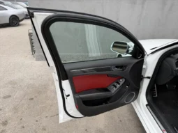 
										Audi S4 full									