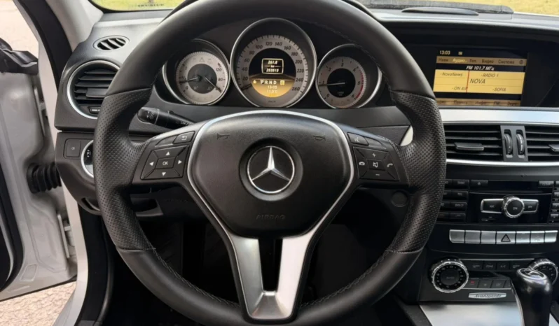 
								Mercedes-Benz C 220 CDI / AMG LINE / АВТОМАТИК full									