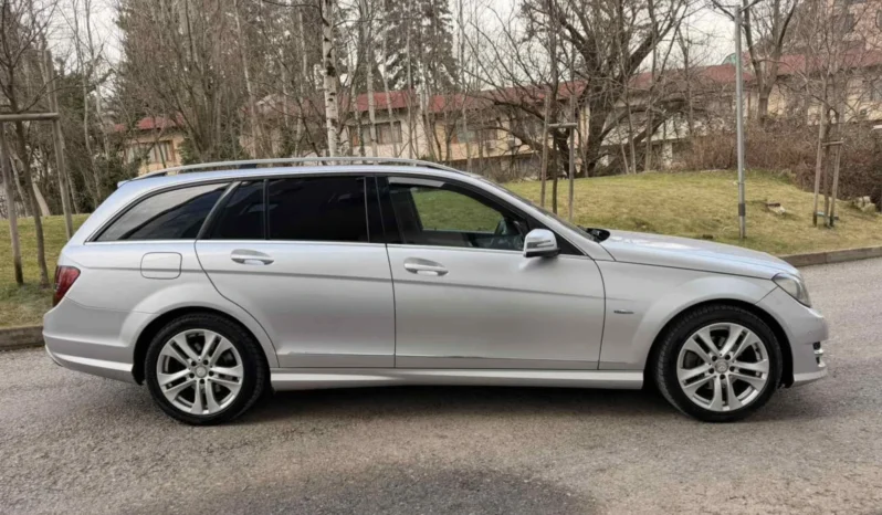 
								Mercedes-Benz C 220 CDI / AMG LINE / АВТОМАТИК full									