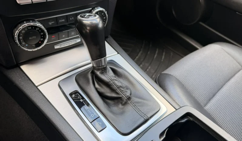 
								Mercedes-Benz C 220 CDI / AMG LINE / АВТОМАТИК full									