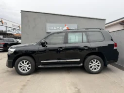 
										Toyota Land cruiser 200 B6 GUARD 4.6L full									