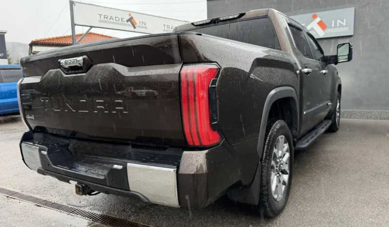 
								Toyota Tundra 1794 EDITION CREW MAX full									