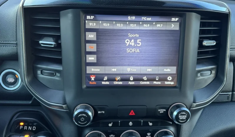 
								Dodge RAM 1500 5.7L CREW CAB SPORT full									