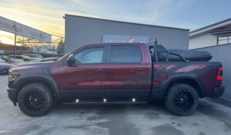 
								Dodge RAM 1500 5.7L CREW CAB SPORT full									