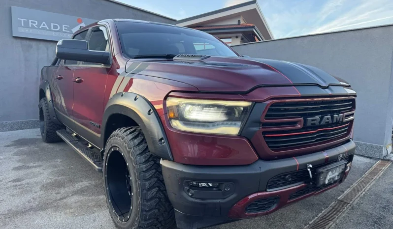 
								Dodge RAM 1500 5.7L CREW CAB SPORT full									