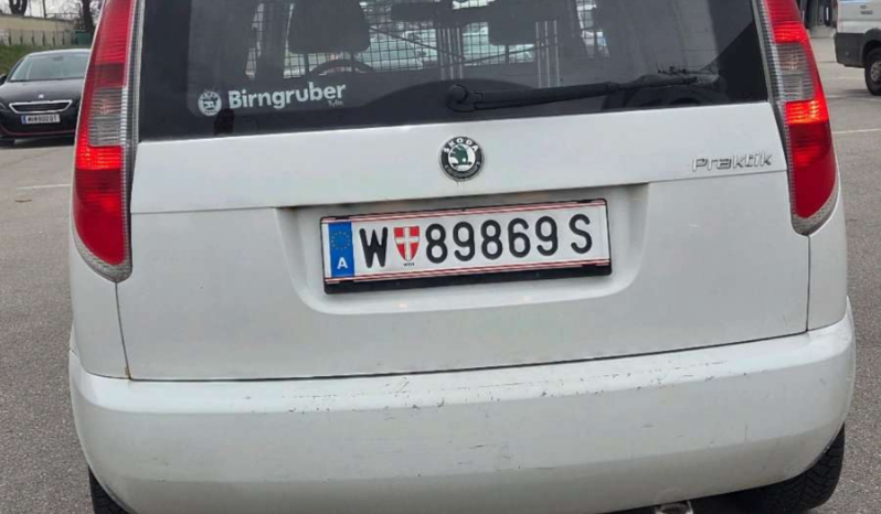 
								Skoda Praktik full									