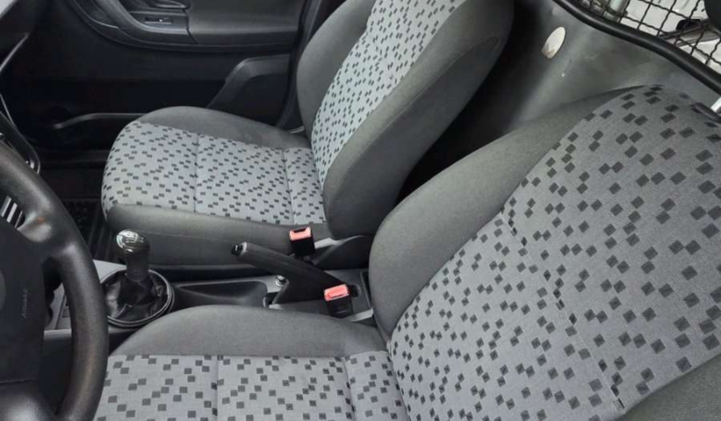 
								Skoda Praktik full									